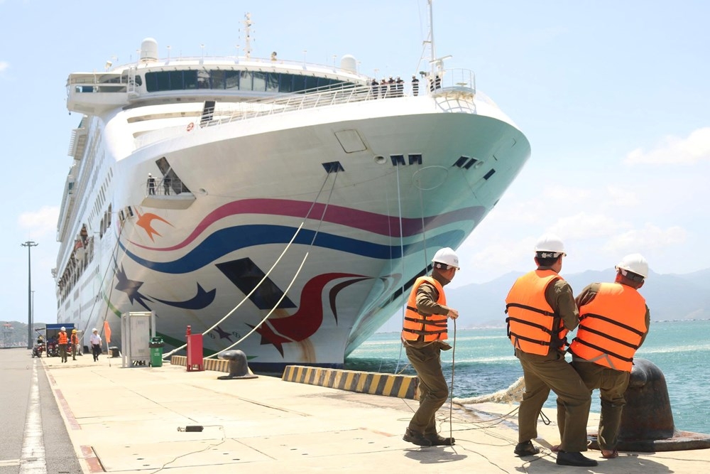 Cruise ship Star Voyager brings 1,600 international visitors to Cam Ranh